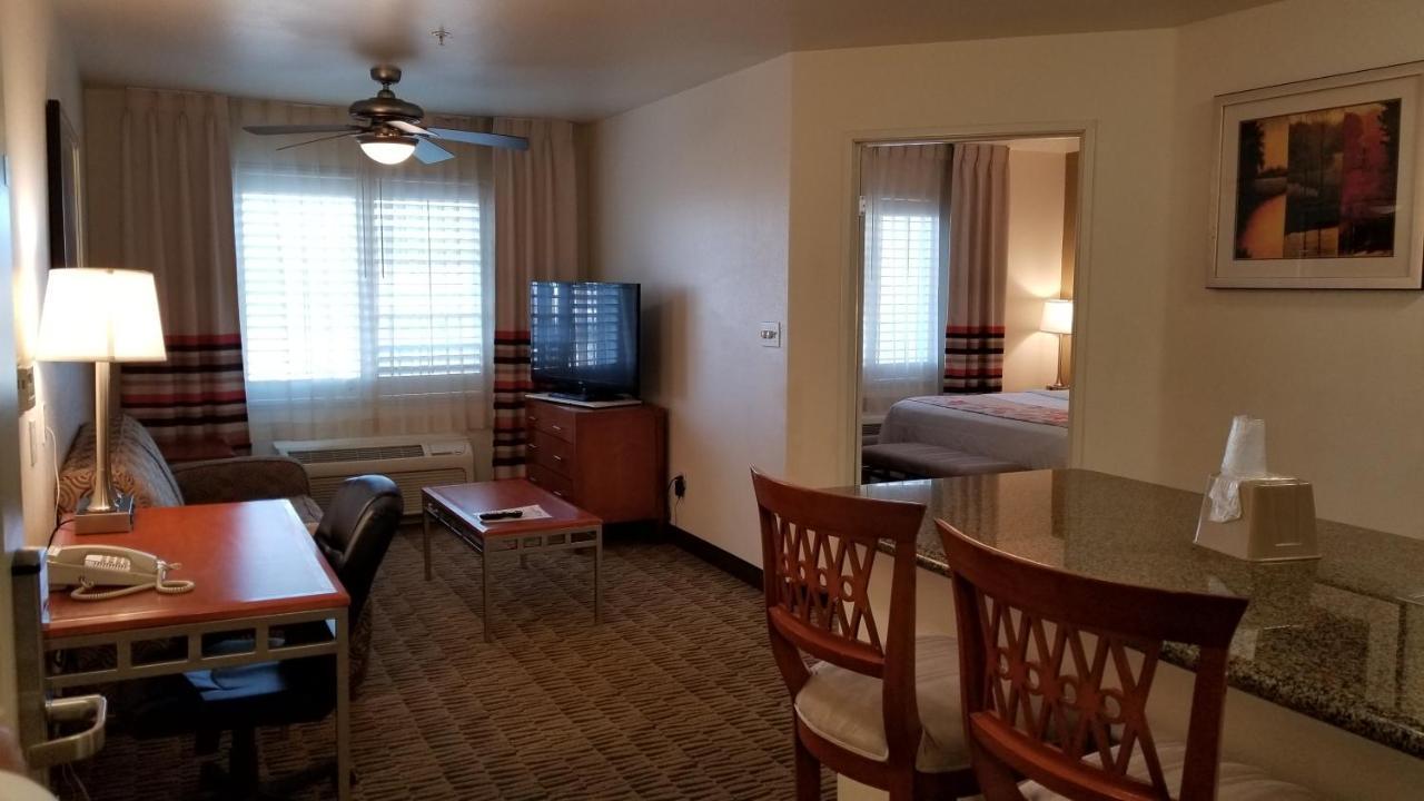 Hawthorn Suites Victorville Eksteriør bilde